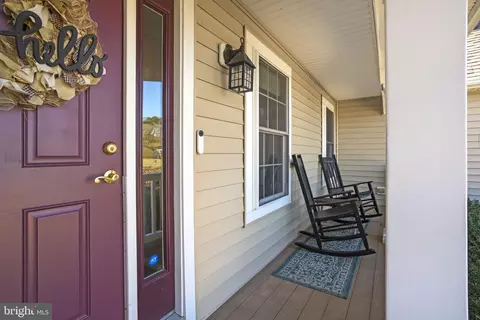 Exterior - 10436 Eaglet Ln, Atlantic, VA 23303 photo 2 of 9