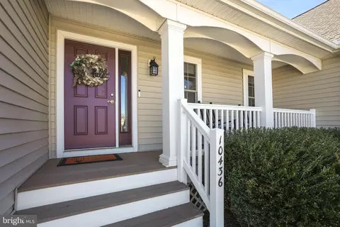 Exterior - 10436 Eaglet Ln, Atlantic, VA 23303 photo 3 of 9