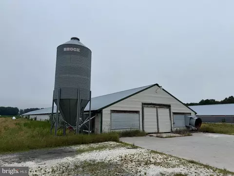 25495 Saxis Rd, Temperanceville, VA 23442