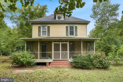 12564 Hacks Neck Rd, Hacksneck, VA 23358