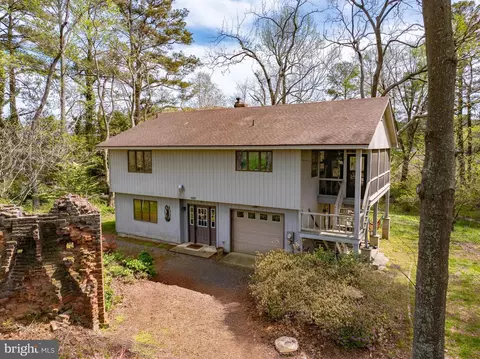 26355 Mount Nebo Rd, Onancock, VA 23417