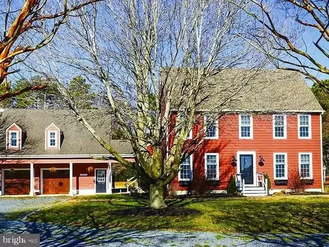 12148 Atlantic Rd, Assawoman, VA 23302