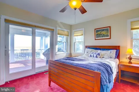 Bedroom - 25323 Oceanview Ct, Accomac, VA 23301 photo 2 of 5