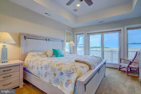 Bedroom - 25323 Oceanview Ct, Accomac, VA 23301 photo 5 of 5