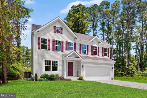3238 Amidship Dr, Greenbackville, VA 23356