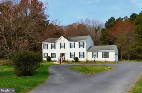 10156 Pineview Ln, Atlantic, VA 23303