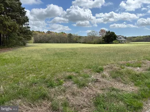 31379 Boggs Rd, Painter, VA 23420 photo 40