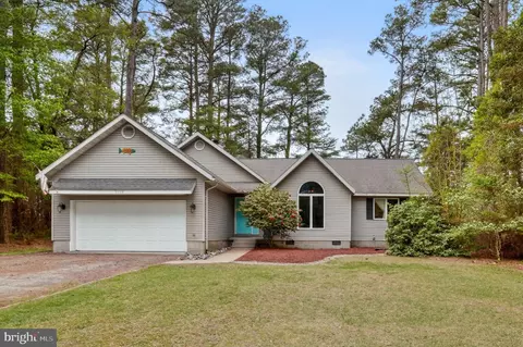 3104 Captains Corridor, Greenbackville, VA 23356