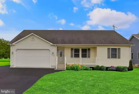 3346 Navigator Dr, Greenbackville, VA 23356