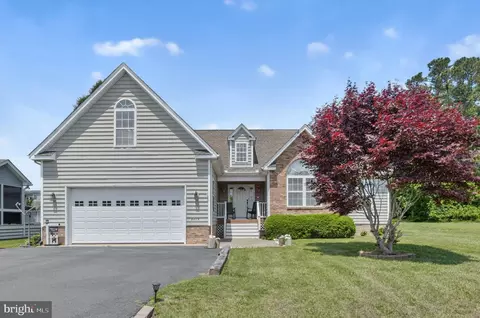 2218 Captains Corridor, Greenbackville, VA 23356