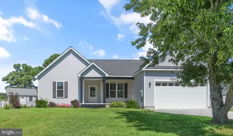 3077 Navigator Dr, Greenbackville, VA 23356