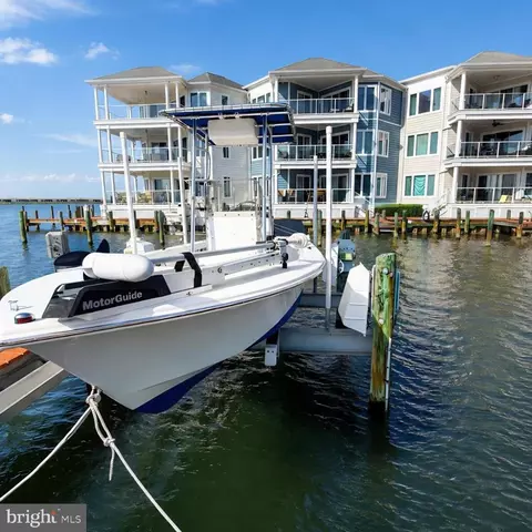 6321 Captains Ln #116, Chincoteague, VA 23336