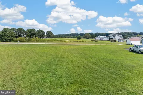 337 Navigator Dr, Greenbackville, VA 23356
