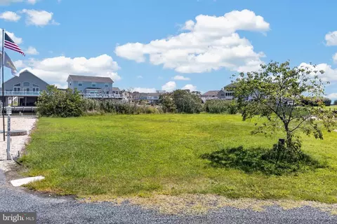 1346 Anchor Ct, Greenbackville, VA 23356