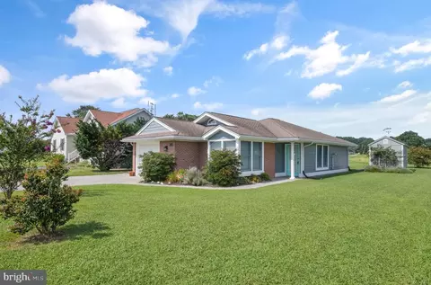 3184 Meridian Dr, Greenbackville, VA 23356