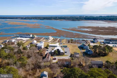 7661 E Side Rd #8, Chincoteague, VA 23336