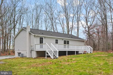 Exterior - 660 Lofton Rd, Raphine, VA 24472 photo 8 of 9