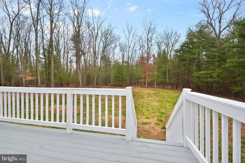 Exterior - 660 Lofton Rd, Raphine, VA 24472 photo 5 of 9