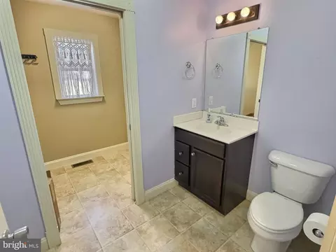 46 Wayne Ave, Stuarts Draft, VA 24477 photo 12