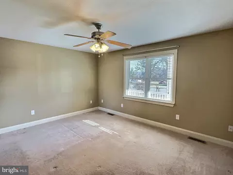 46 Wayne Ave, Stuarts Draft, VA 24477 photo 13