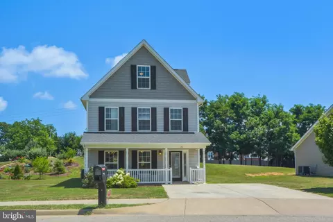 143 Lofty Cir, Stuarts Draft, VA 24477
