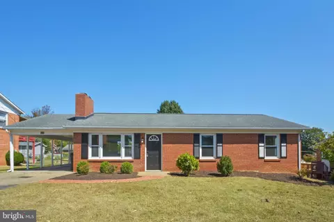 117 River View Dr, Verona, VA 24482