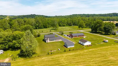 View/Area - 1802 N River Rd, Mount Solon, VA 22843 photo 4 of 5
