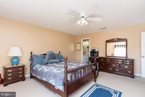 Bedroom - 1802 N River Rd, Mount Solon, VA 22843 photo 6 of 6