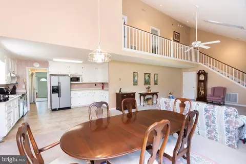Dining - 1802 N River Rd, Mount Solon, VA 22843 photo 2 of 2