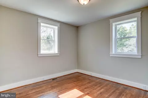 Bedroom - 577 S Main St, Amherst, VA 24521 photo 1 of 5