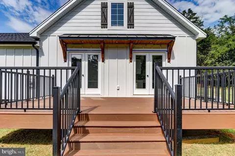 Exterior - 577 S Main St, Amherst, VA 24521 photo 5 of 8