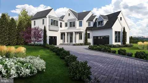 4 N Ridgeview Rd # A, Arlington, VA 22207