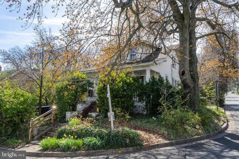 1038 21st St S, Arlington, VA 22202