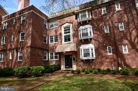 2104 N Scott St #31, Arlington, VA 22209