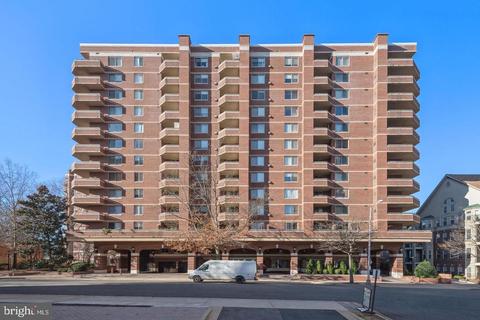1276 N Wayne St #319, Arlington, VA 22201