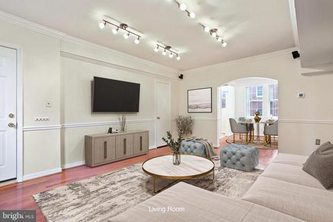 1724 N Queens Ln #3-173, Arlington, VA 22201