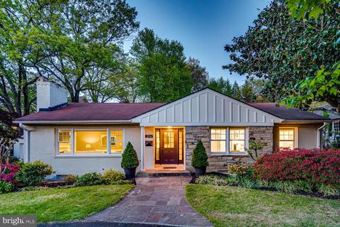 3147 Military Rd, Arlington, VA 22207
