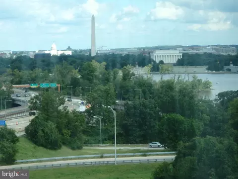 1021 Arlington Blvd #1031, Arlington, VA 22209