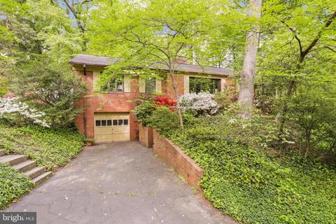 3011 Military Rd, Arlington, VA 22207