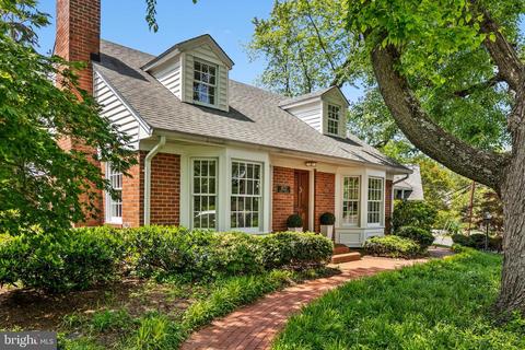 1622 N Jackson St, Arlington, VA 22201