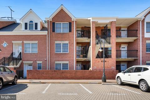 6924 Fairfax Dr #324, Arlington, VA 22213