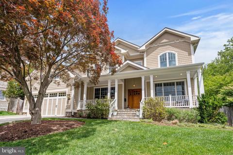 3507 John Marshall Dr, Arlington, VA 22207