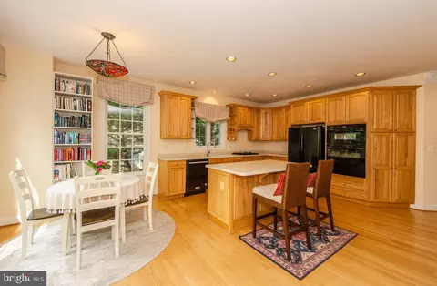 2910 4th St N, Arlington, VA 22201 photo 11