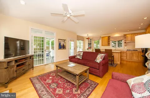 2910 4th St N, Arlington, VA 22201 photo 14
