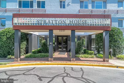 3601 5th St S #504, Arlington, VA 22204