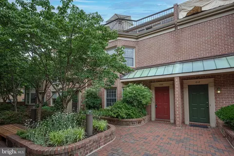 620 N Tazewell St, Arlington, VA 22203