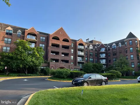 2100 Lee Hwy #349, Arlington, VA 22201