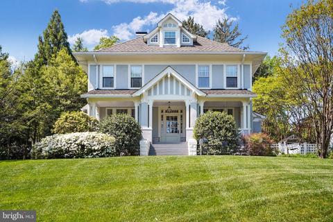 5101 Little Falls Rd, Arlington, VA 22207