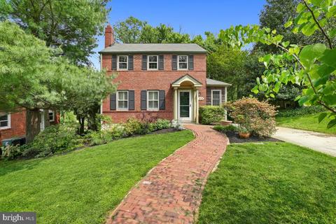 1013 N Livingston St, Arlington, VA 22205