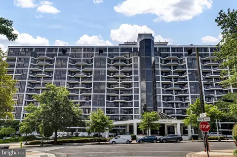 1530 Key Blvd #603, Arlington, VA 22209
